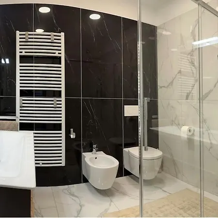 דירה Dolce Vista Mantovani Palace *