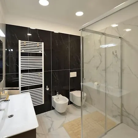 Dolce Vista Mantovani Palace דירה